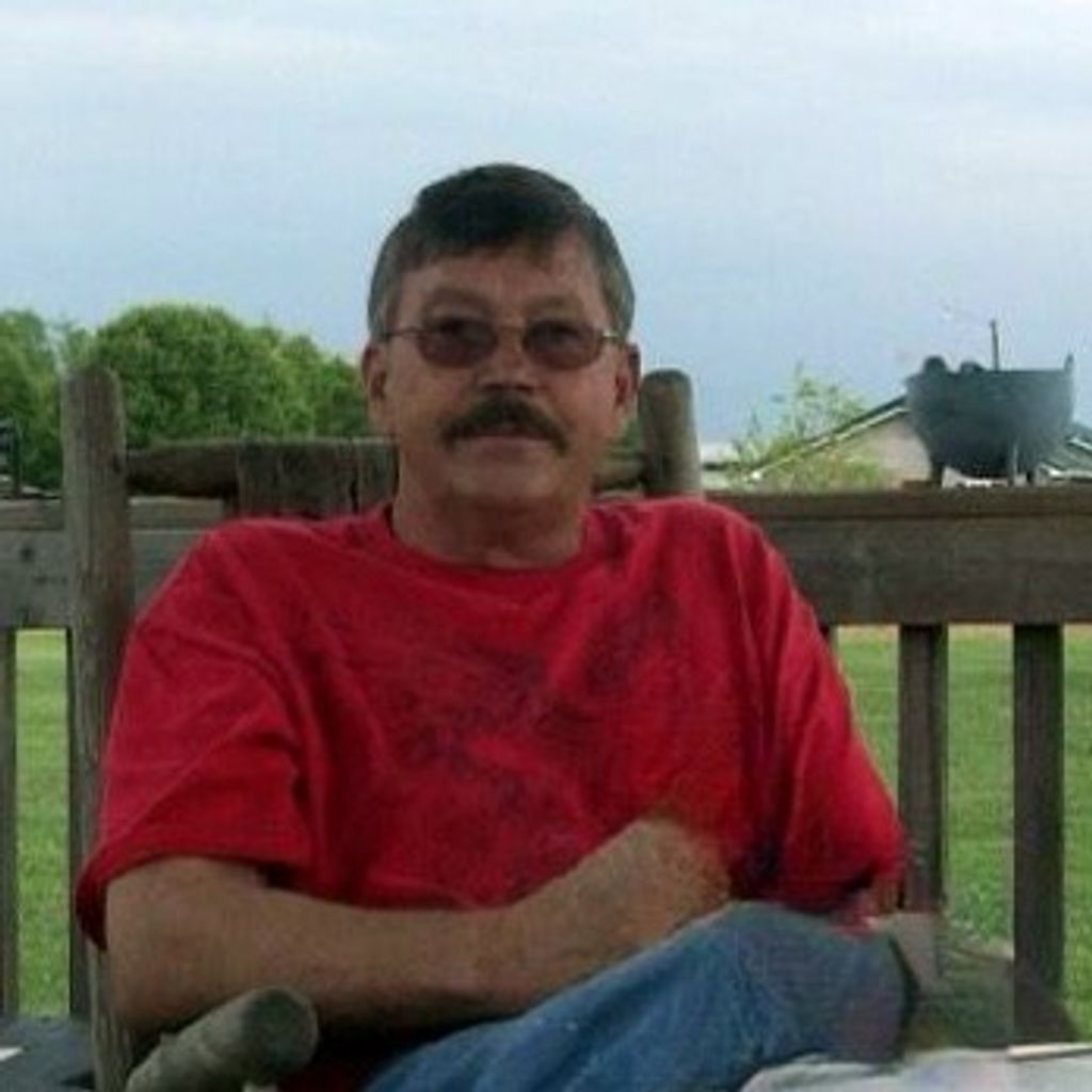 Bobby Lynn Houchens Profile Photo