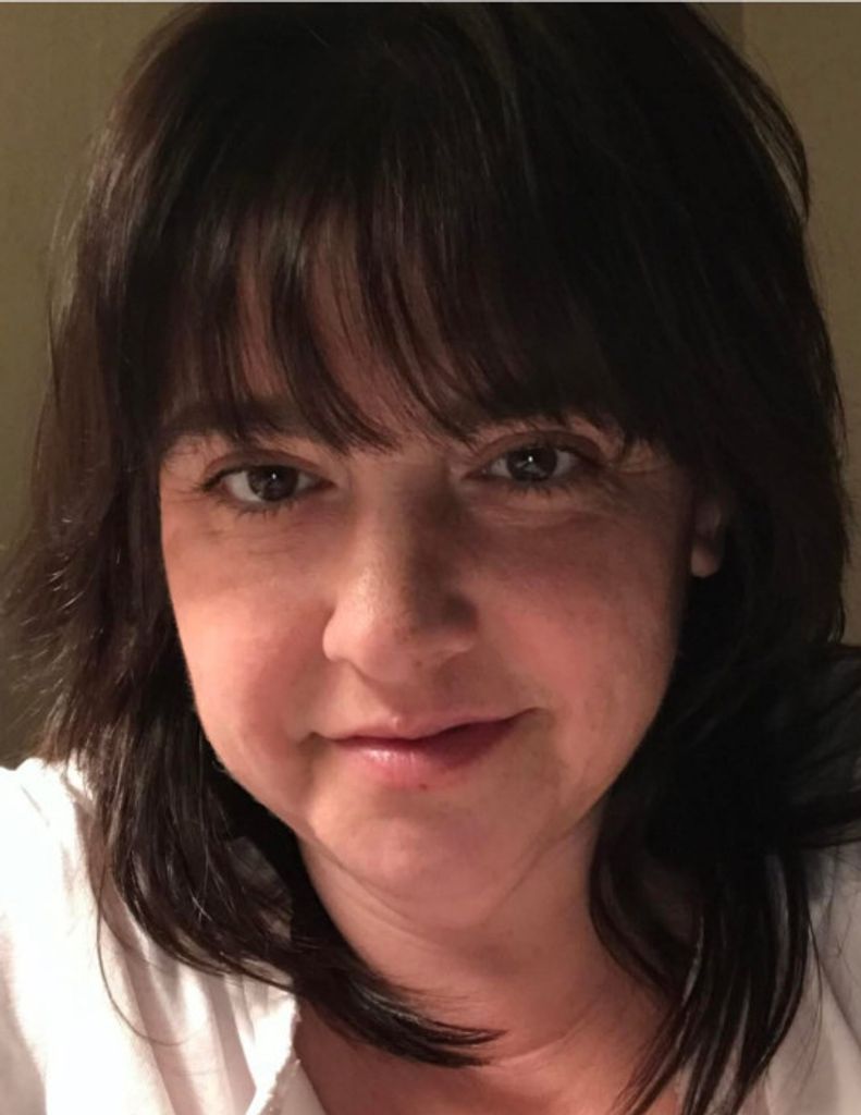 Tracy L. Schneider Profile Photo