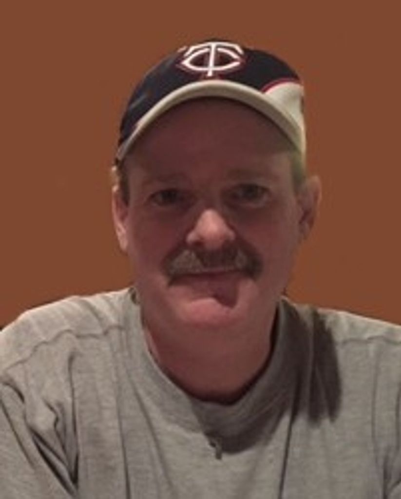 Robbie Edison Profile Photo