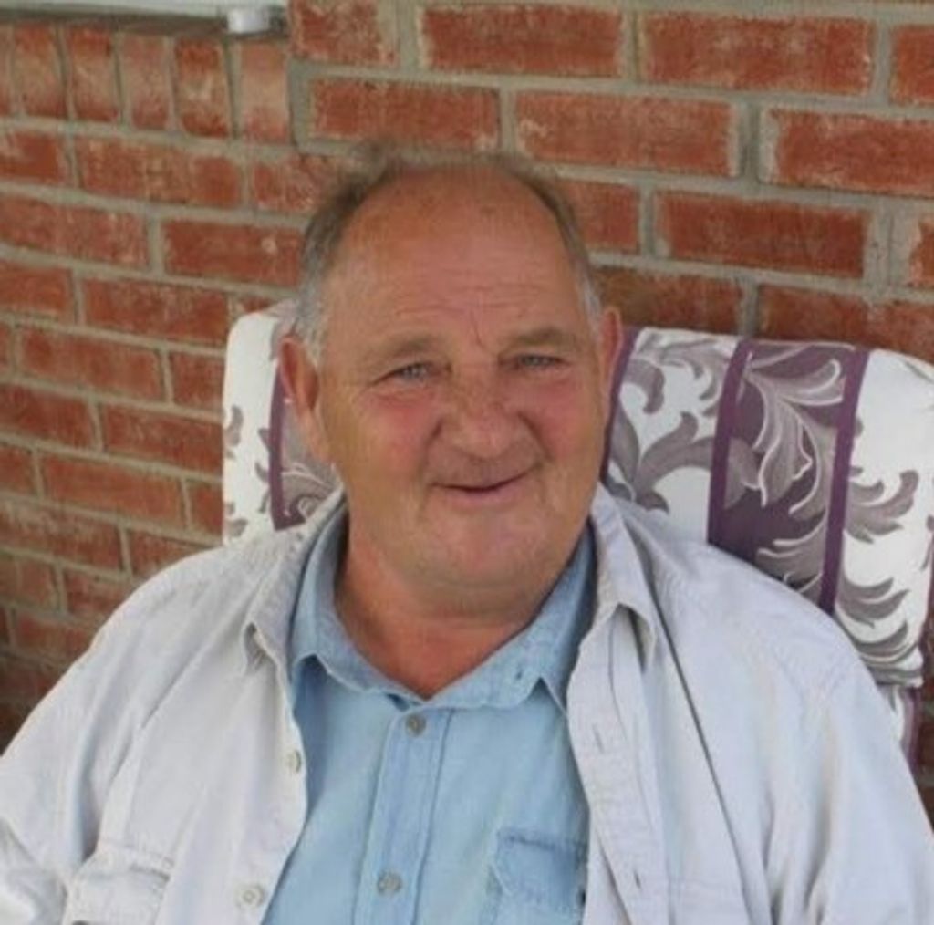 Woodrow "Woody" Burton Profile Photo