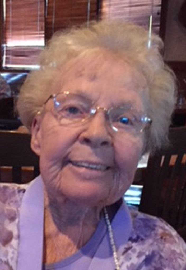 Theresa (Hoving)  Van Wyk