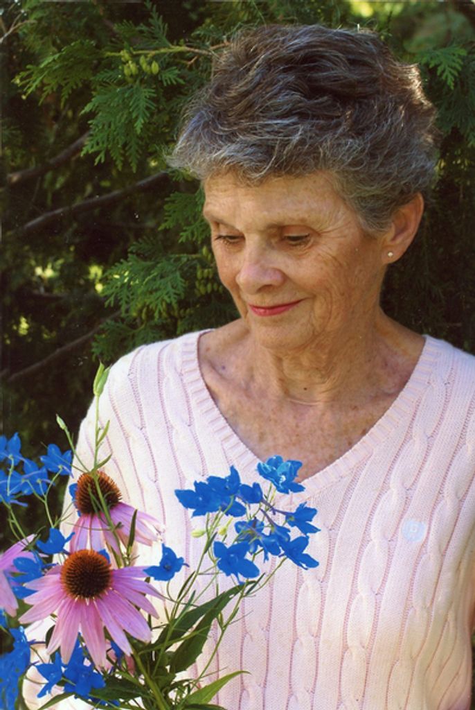 Elizabeth "Libby" Laubenthal Profile Photo