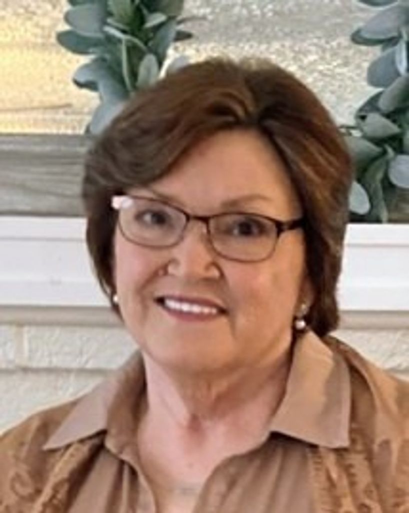 Diane "Di" Chandler