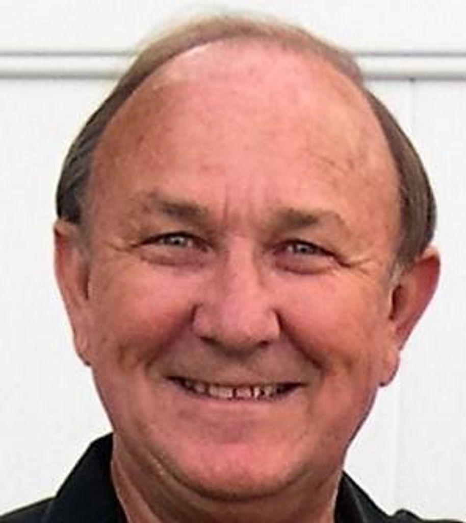 Charles J Shendok