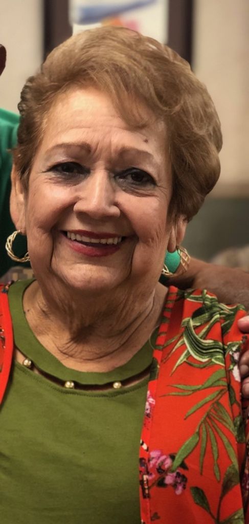 Oralia "Lila" Bates Profile Photo