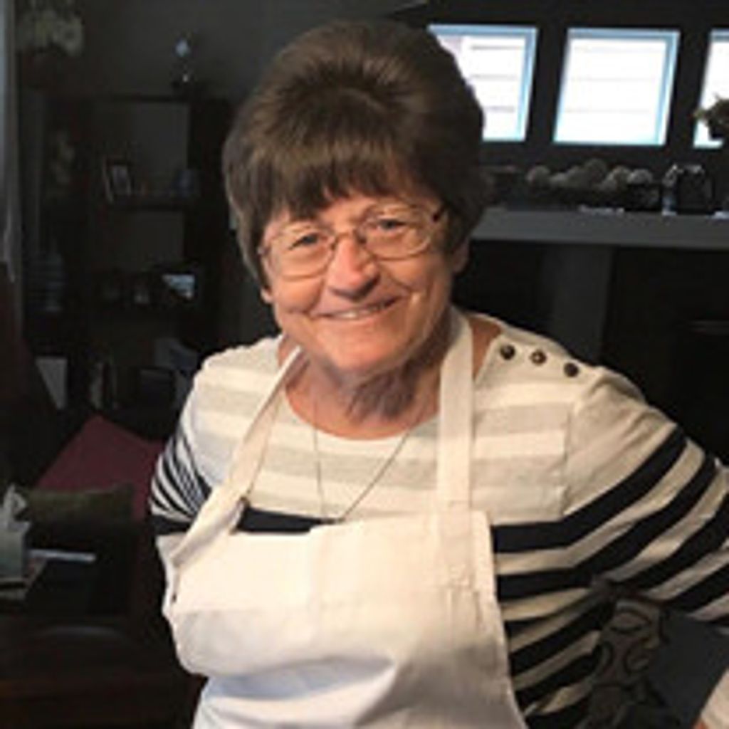 Mary  Lloyd  Misiorek
