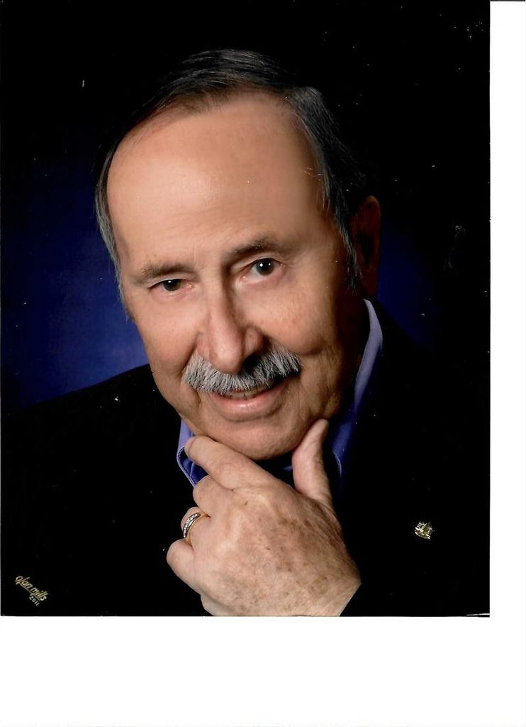 Donald Richard "Dick" Elliott Profile Photo