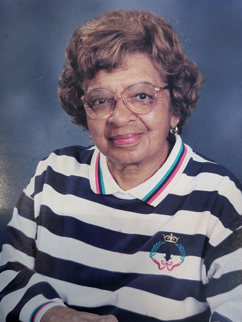 Mrs. Lola Chambers Profile Photo