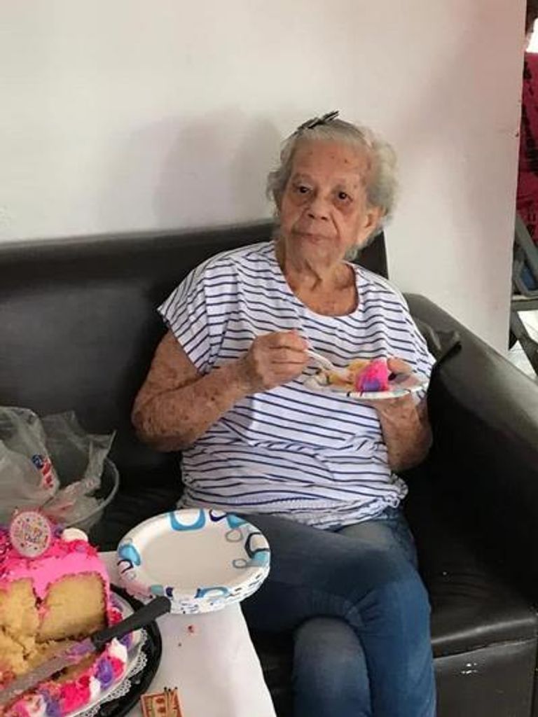 Julia Montañez - Claudio Profile Photo