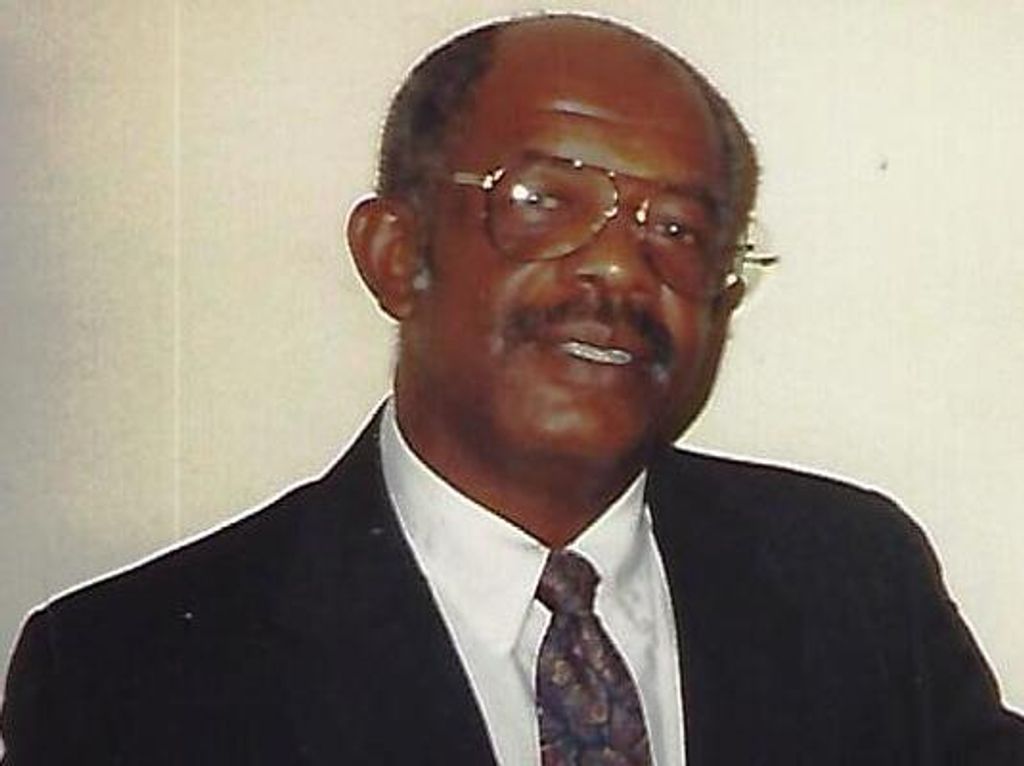 Earl Clifton Harvey Profile Photo