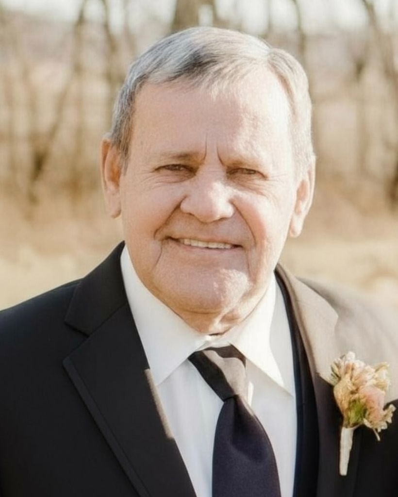 Truman Hogue Profile Photo