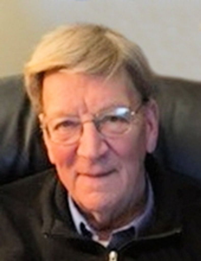 Paul E. Januszka