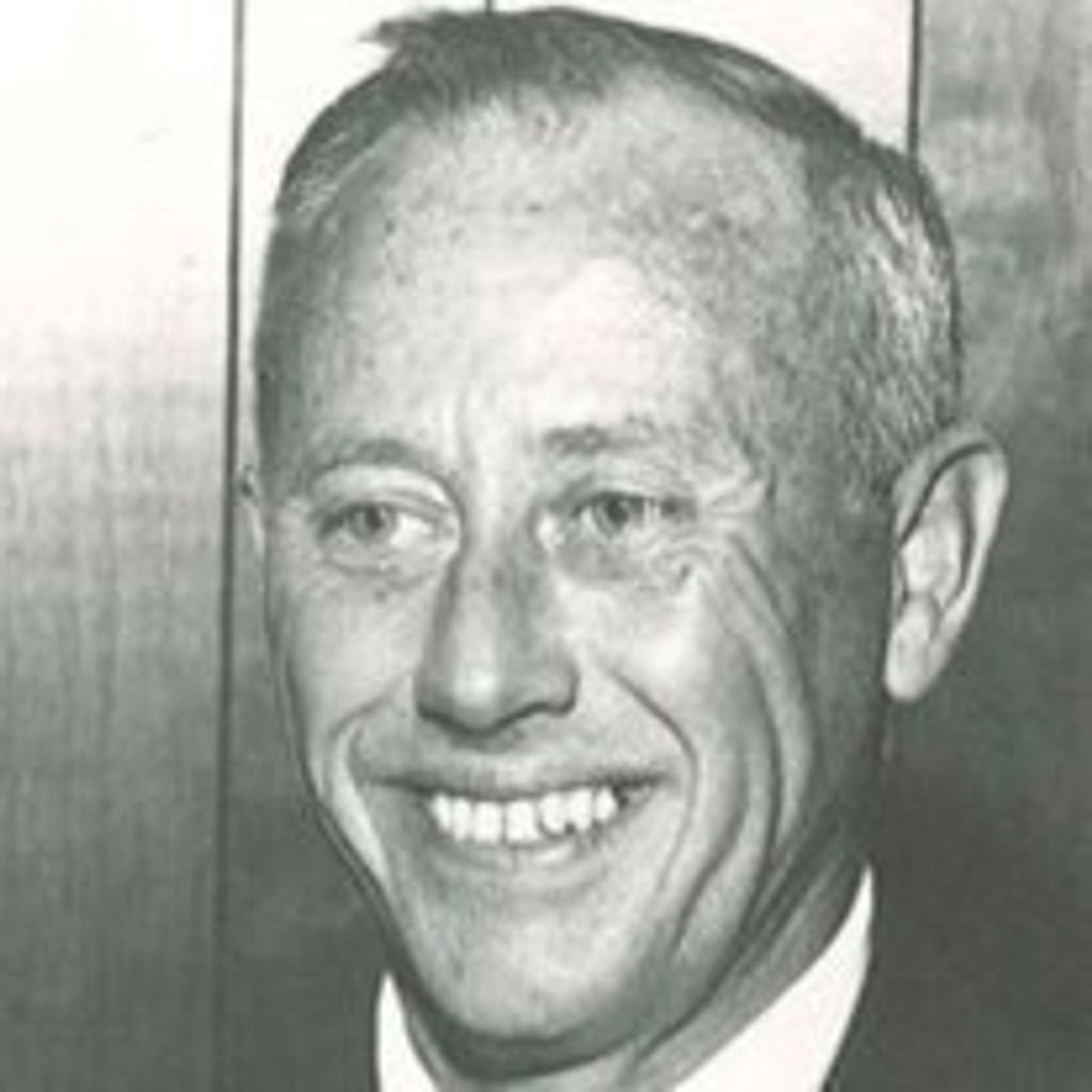 Robert "Bob" Burns Tubbesing