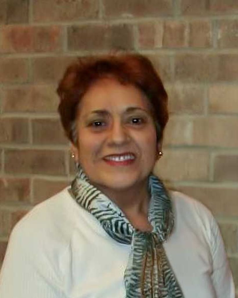 Alicia (Estrada) Kharsa