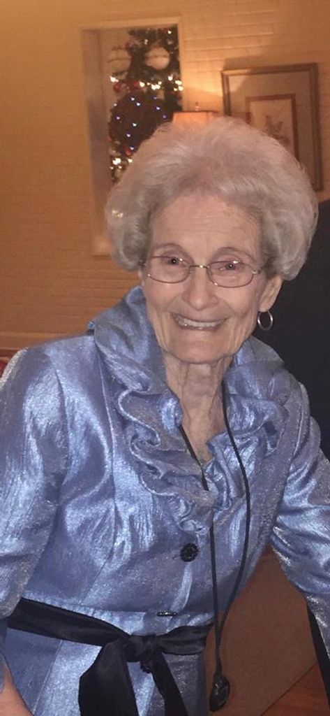 Julia Clower Rose Profile Photo