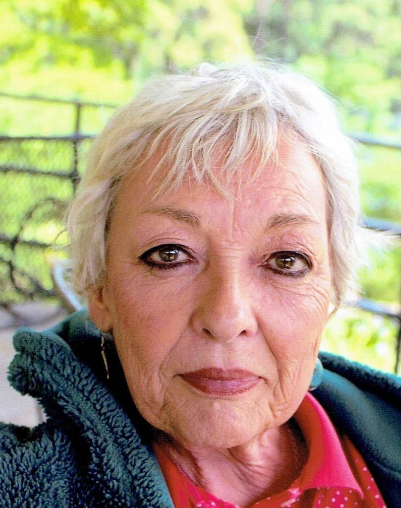 Linda Lee Bull