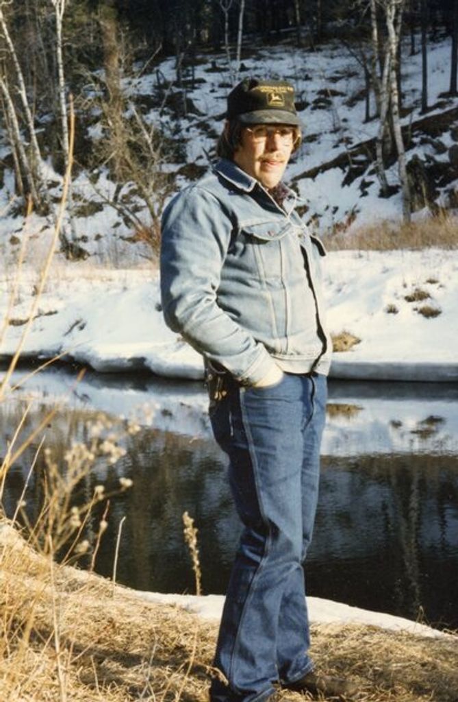 Robert "Bob" Melvin Pietz