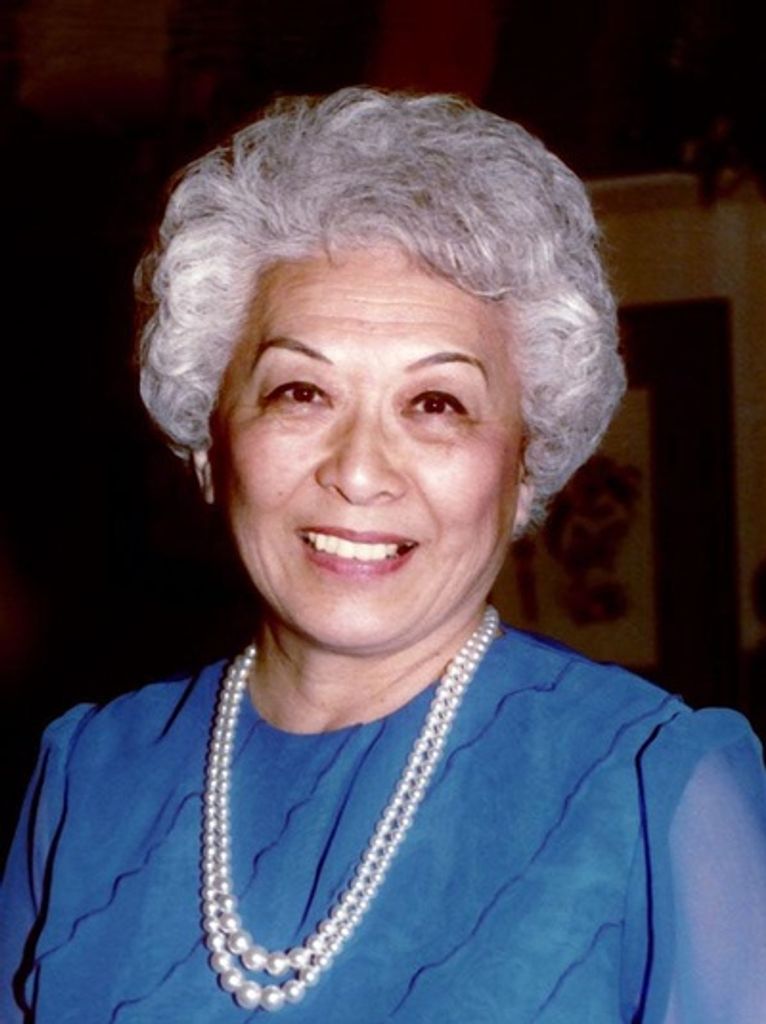 Lily Yuriko Kunizawa