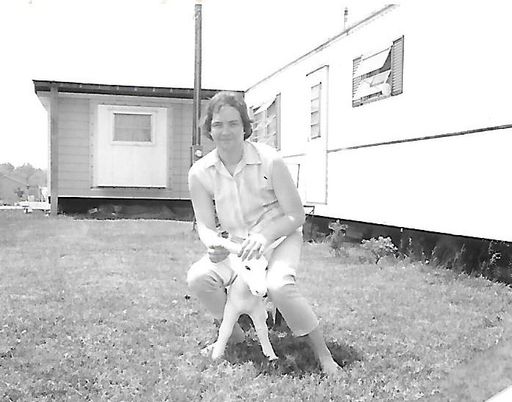 Linda L. Dilling photo gallery thumbnail 5 of 79