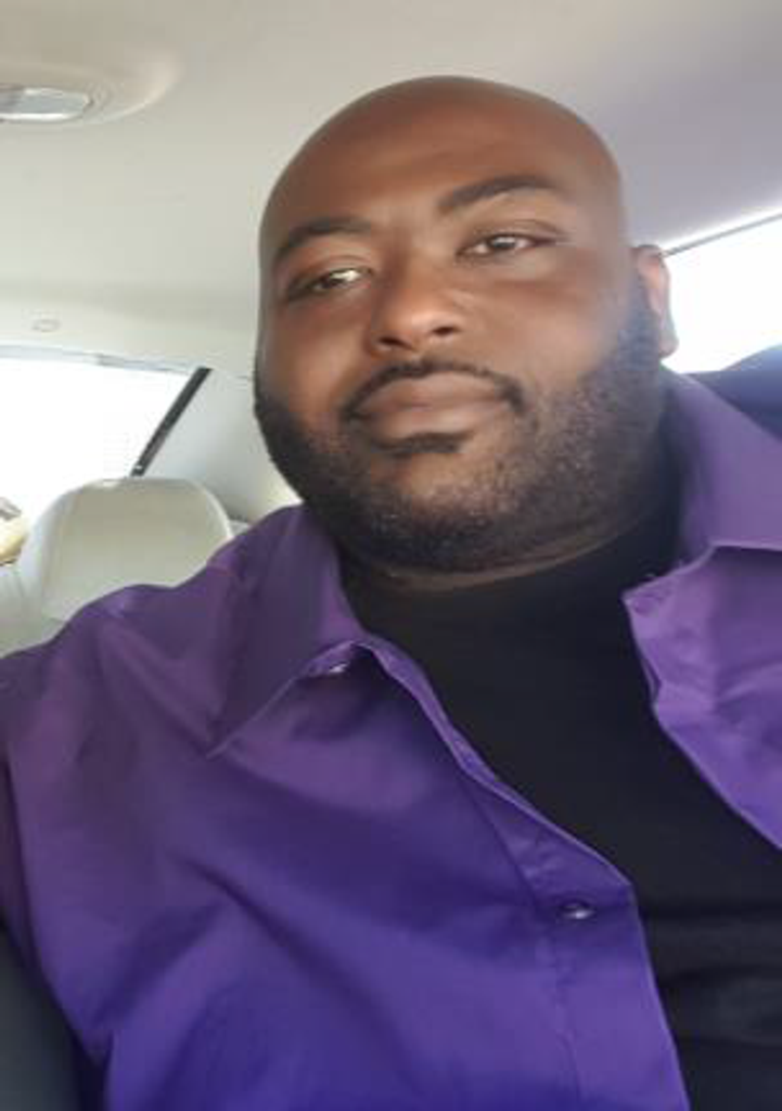 Johnathan Hollingshed Profile Photo