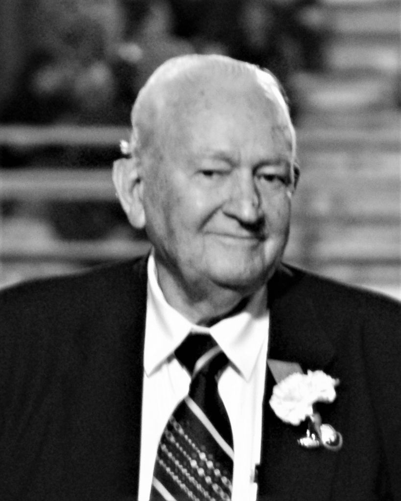 Kenneth Deere