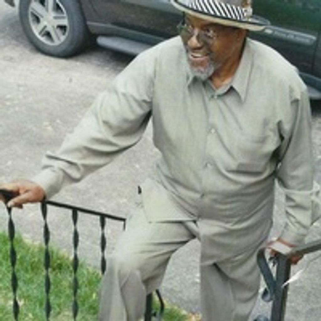 James  L Davis
