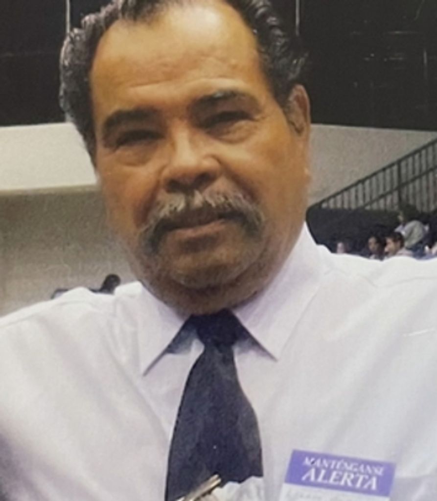Lazaro Mena