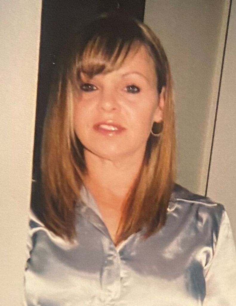 Julie Ann (Buck)  Escarsega Profile Photo