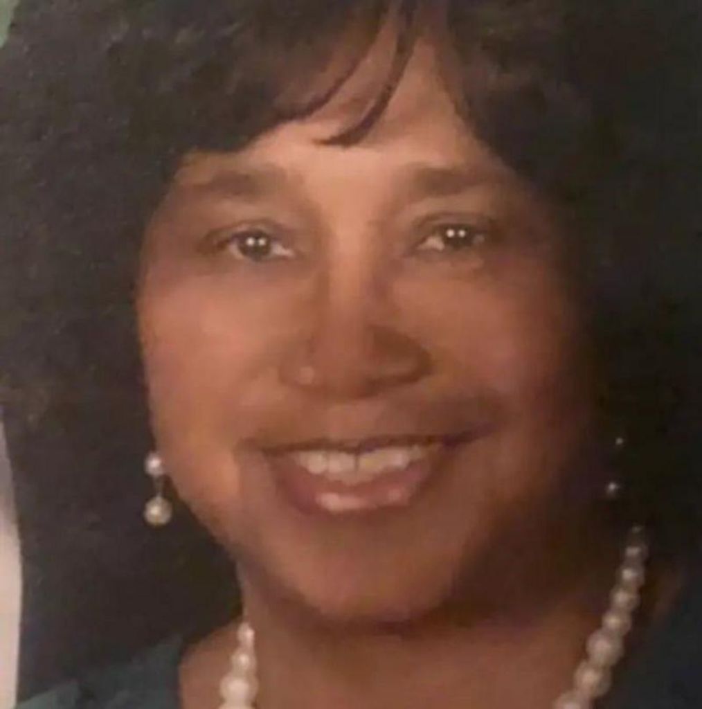 Mrs. Lois Clemons Mcbride Profile Photo