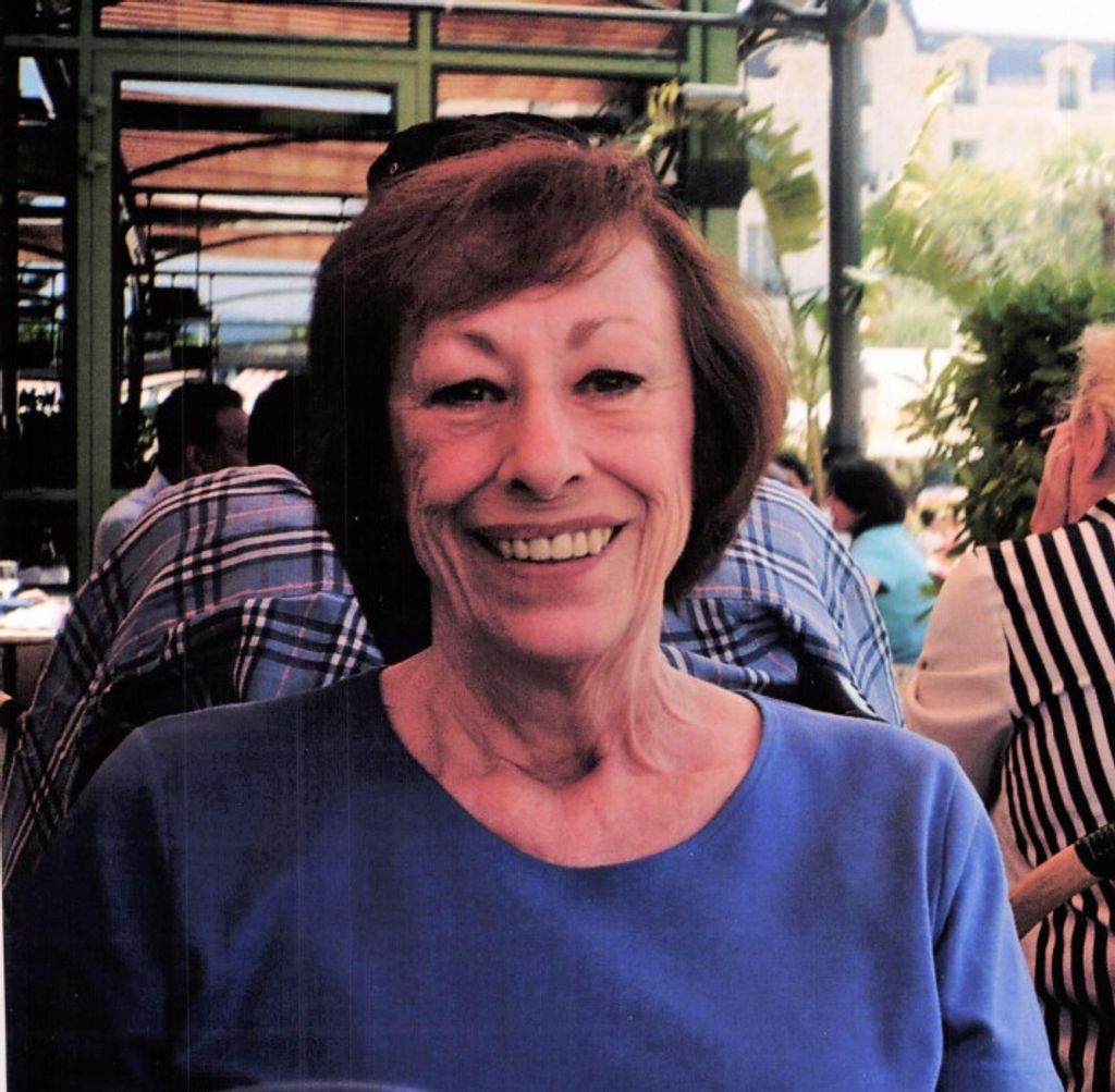 Yvonne Kelly
