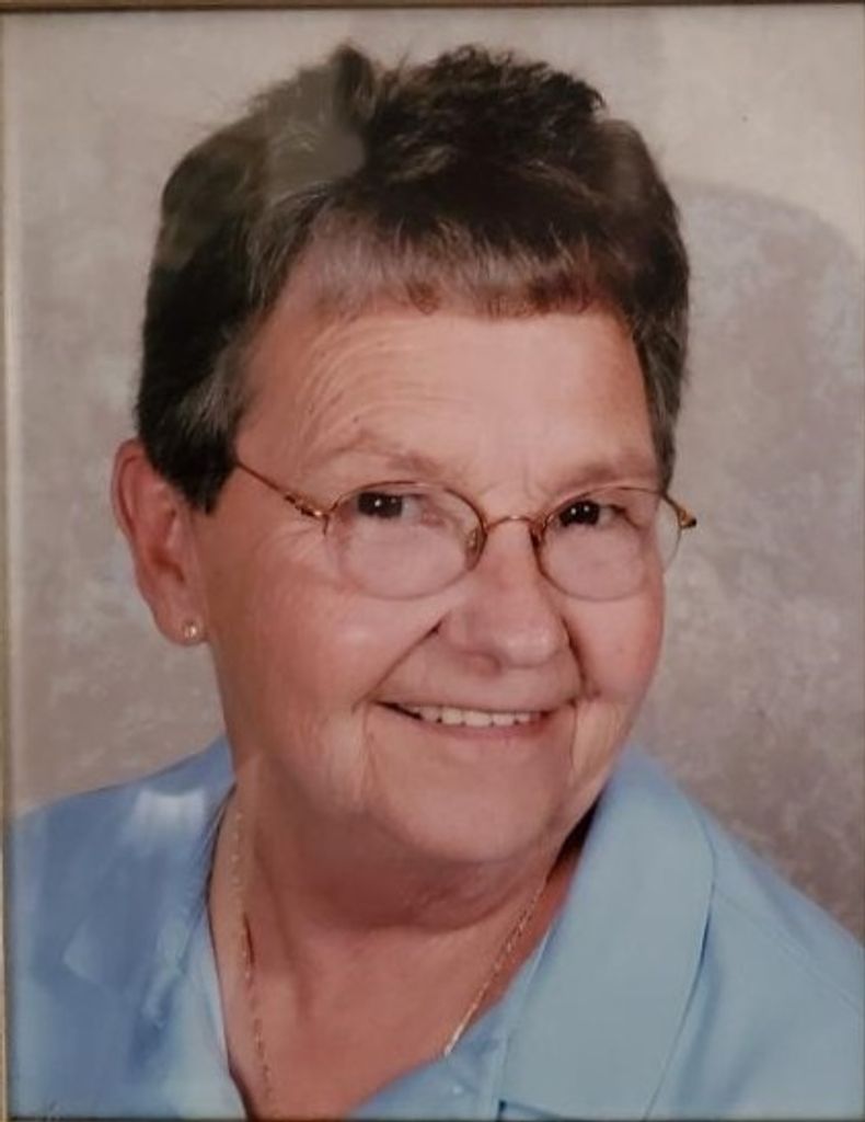 Carolyn (Resibois)  Kortier