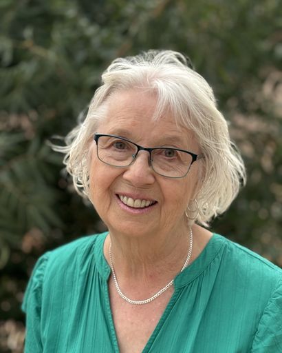 Caroline Curtis Profile Photo