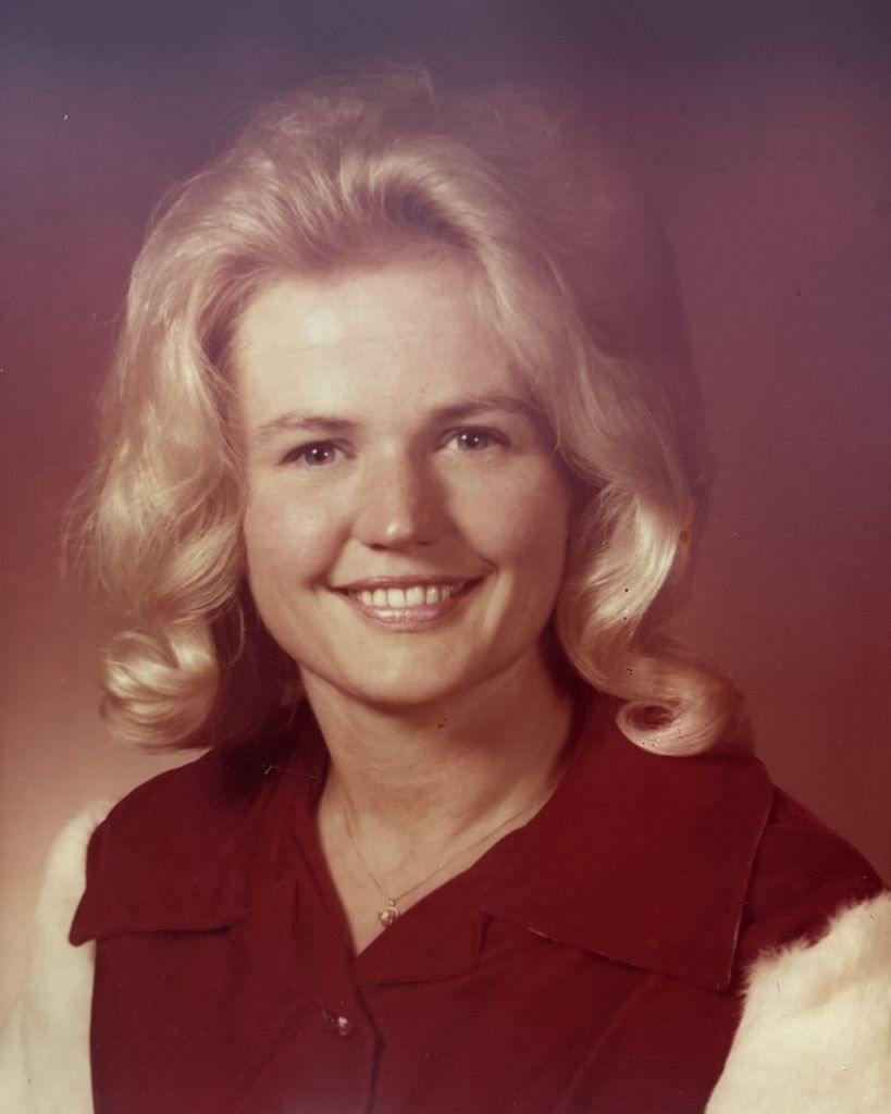 Deanna Berns Profile Photo