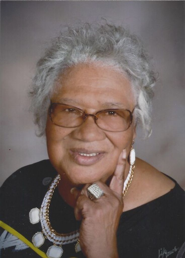 Mae Alice Brown Profile Photo