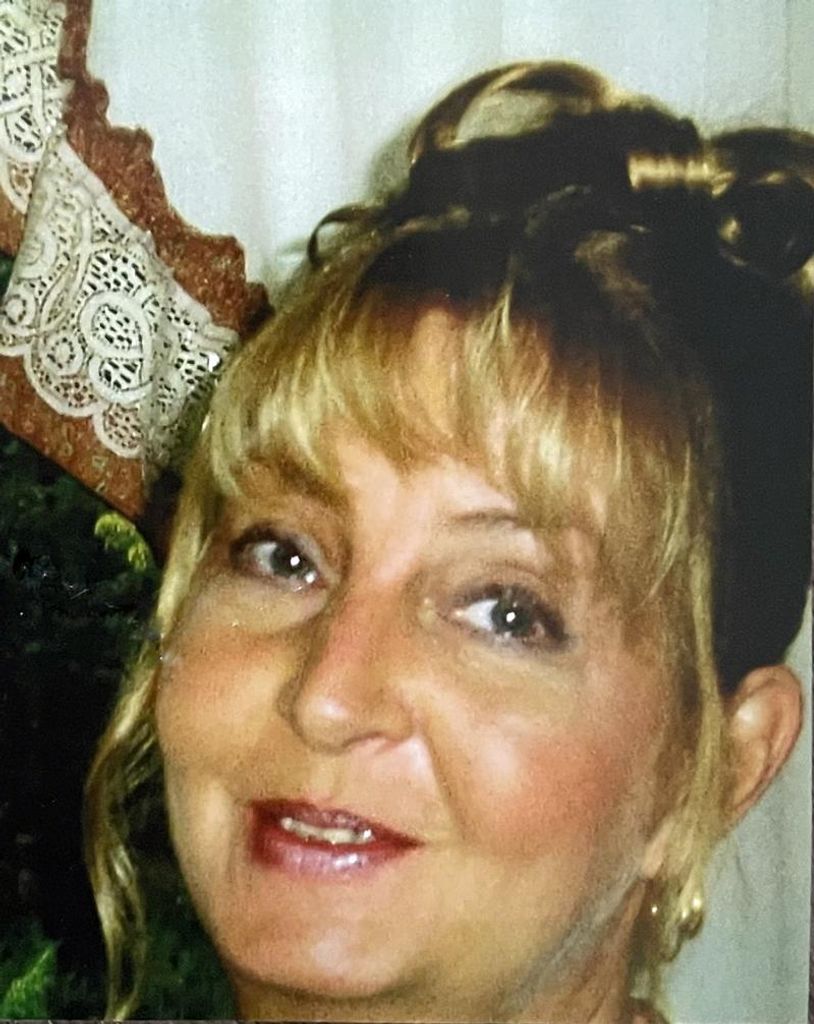 Robin Louise Urban Profile Photo