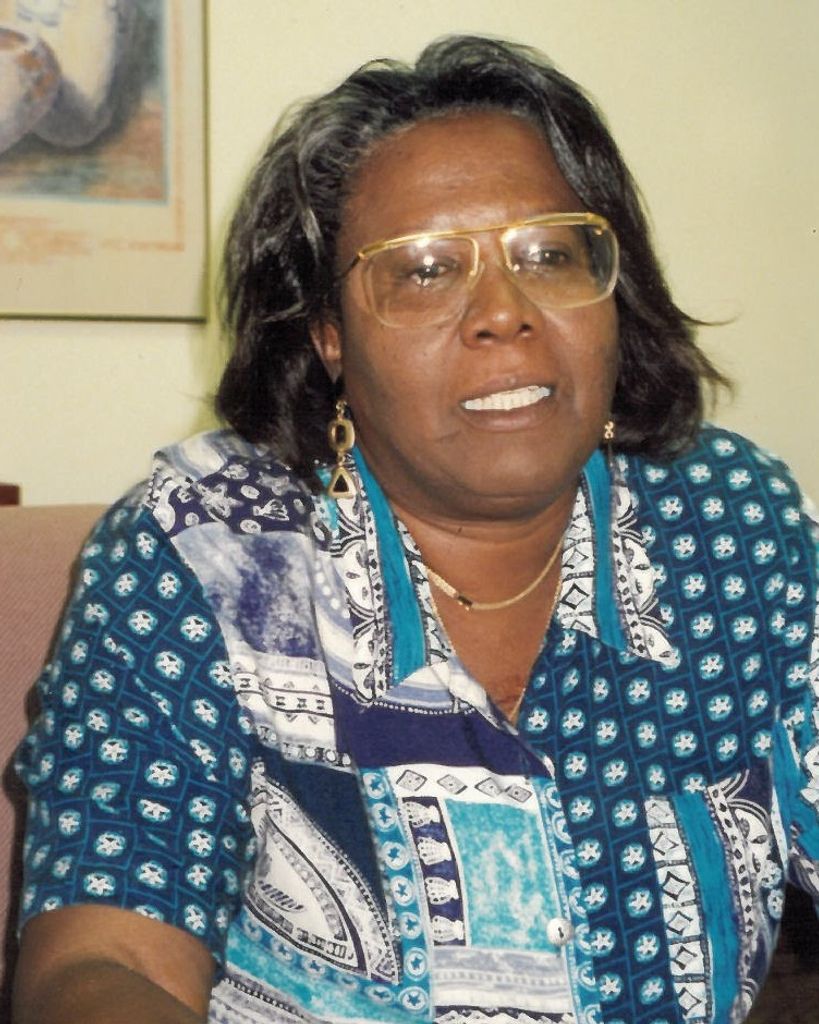 Ouida Ross