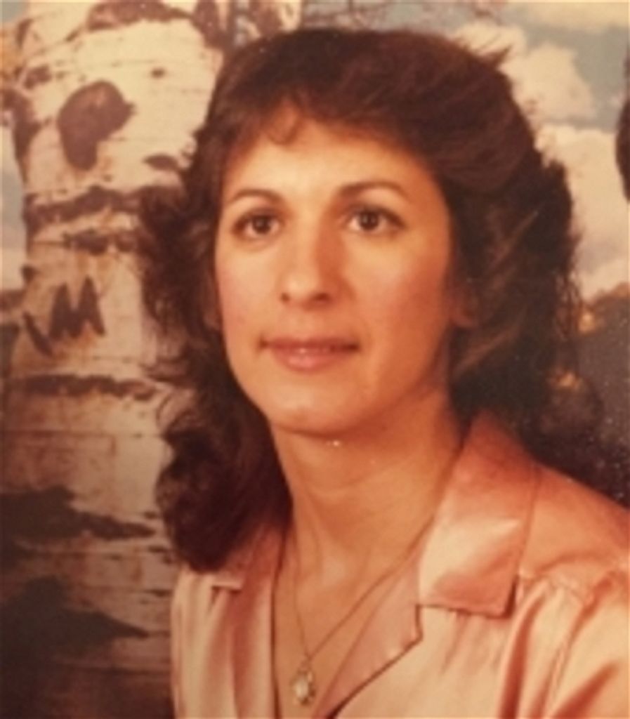 Anita Cordova Profile Photo