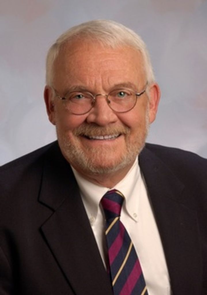 Dr. Robert Moore