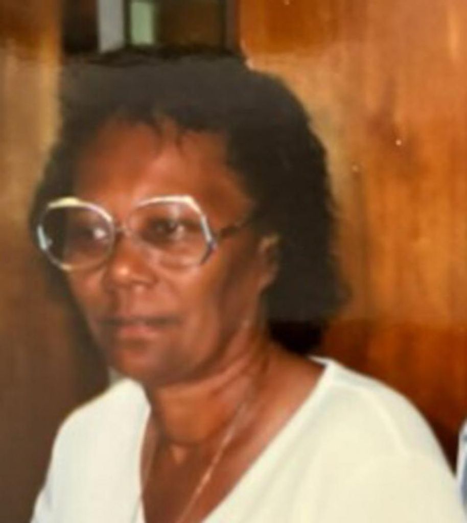 Ms. Rosie B. Lee Profile Photo