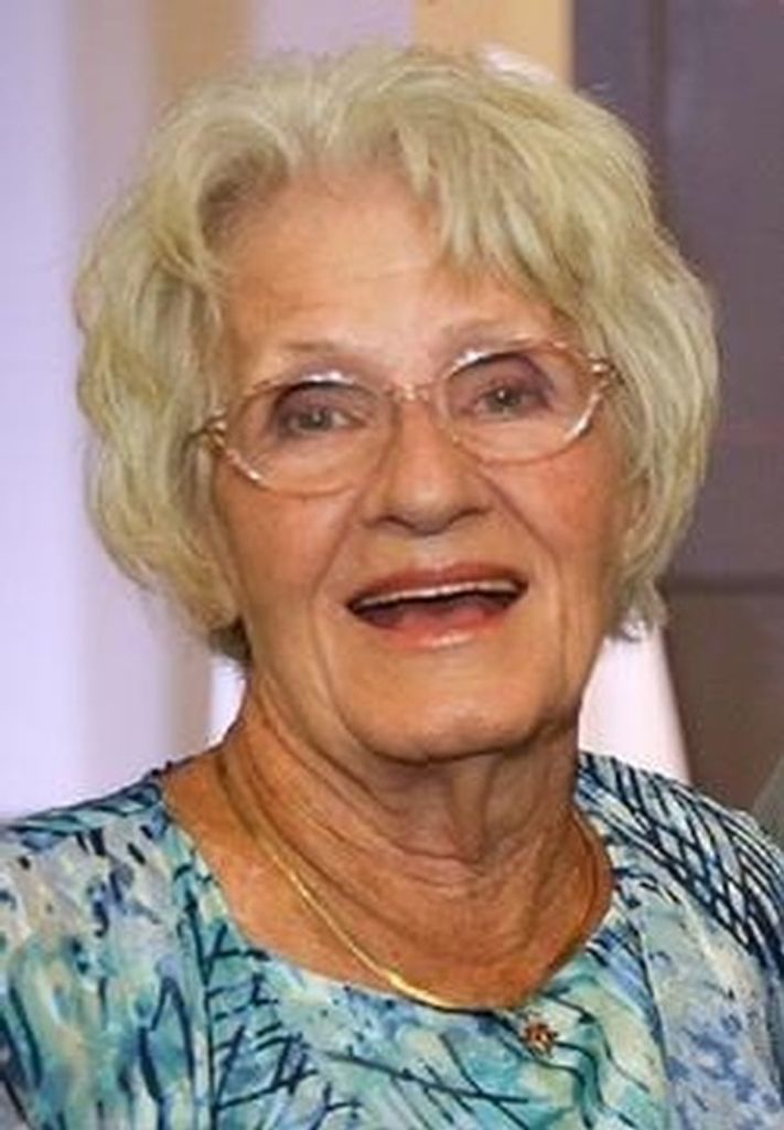 Charlotte Hofer Profile Photo