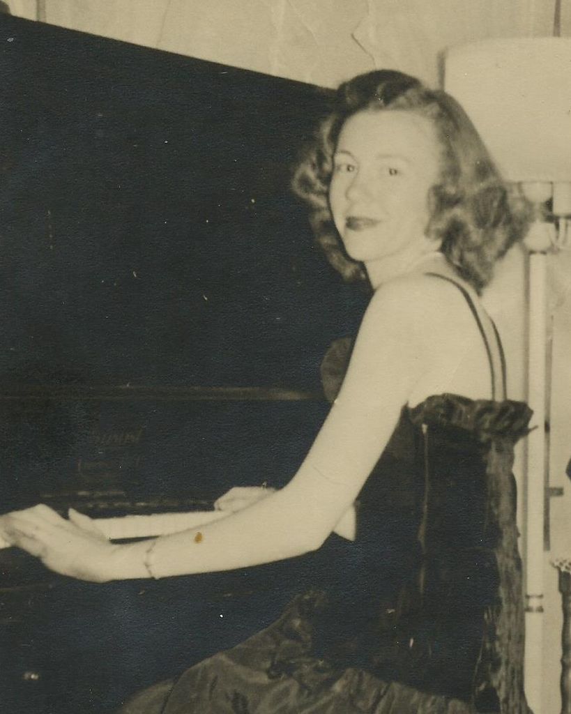 Elizabeth Murph Gowan Profile Photo