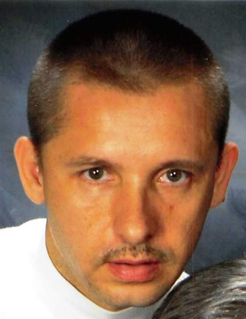 Kenneth Lee Davis