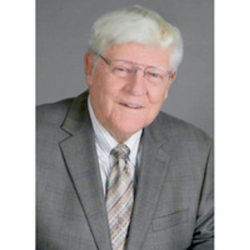 Willard L. Ogren Profile Photo