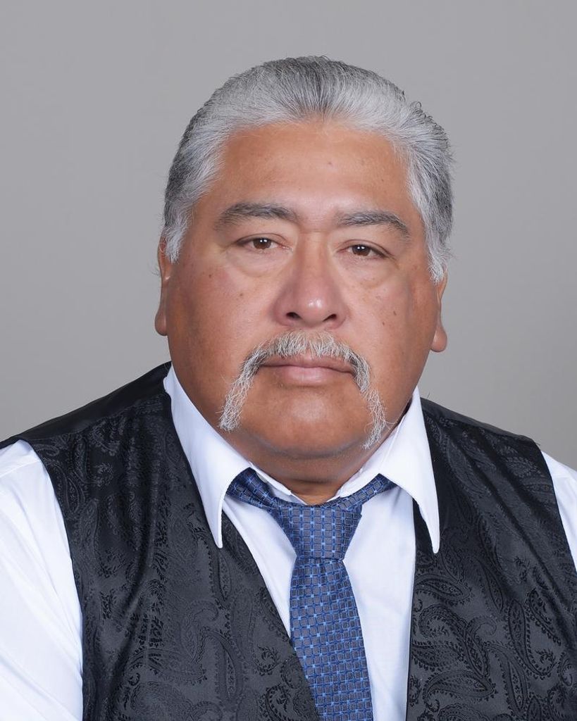 Santos Martinez Profile Photo