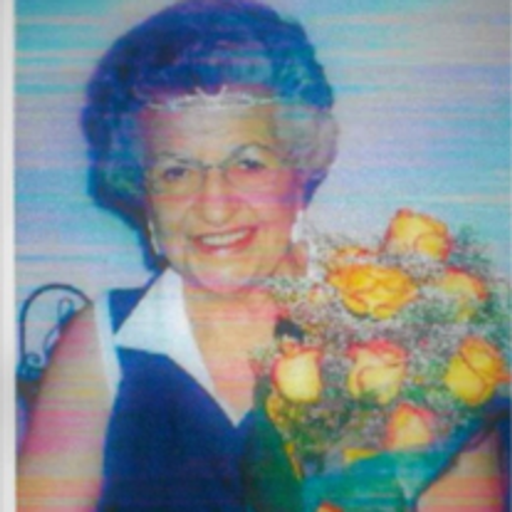 Edna Leah Petersteiner