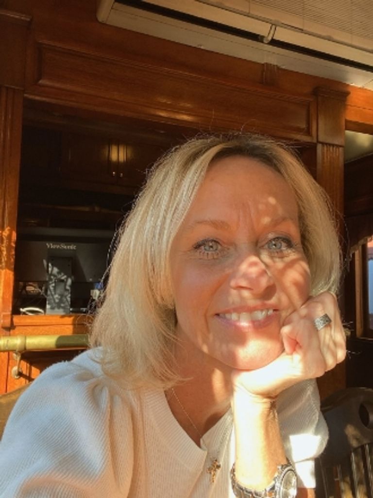 Jeanne Mooney