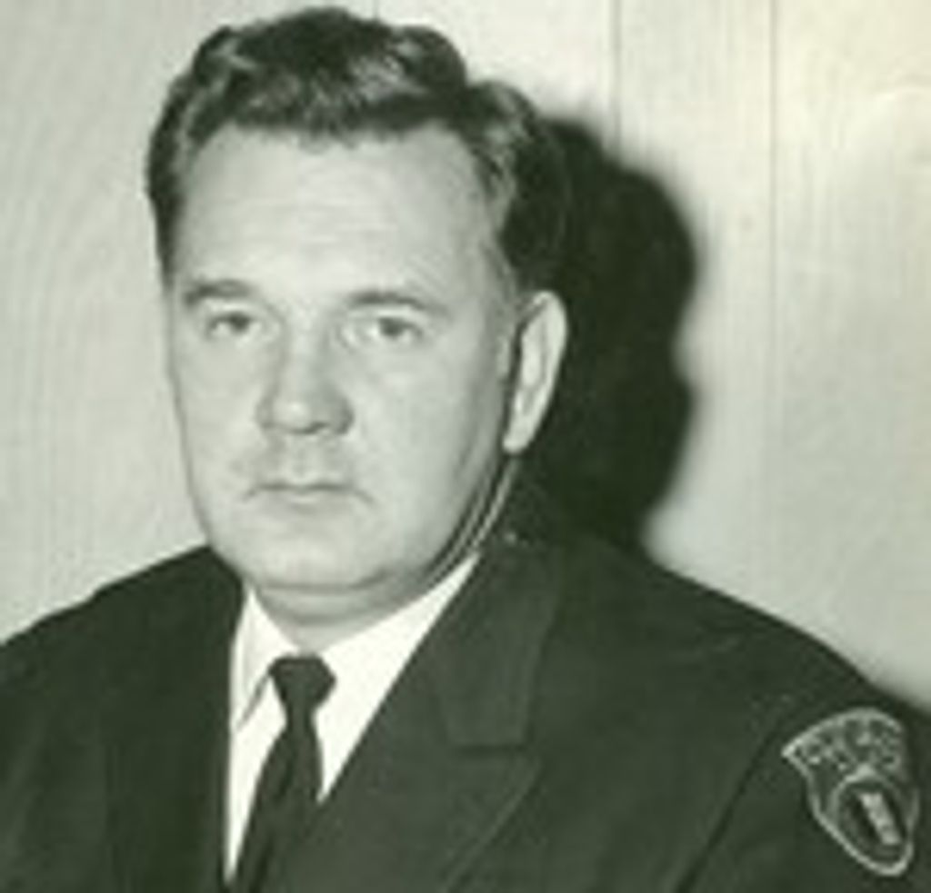 Robert E. Leahy