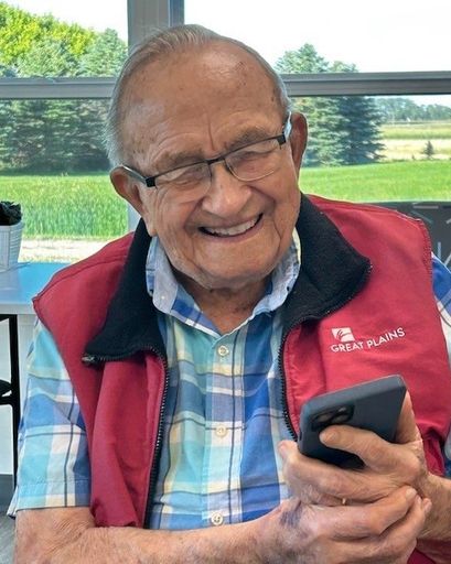 GORDON L. OVERBY's obituary image