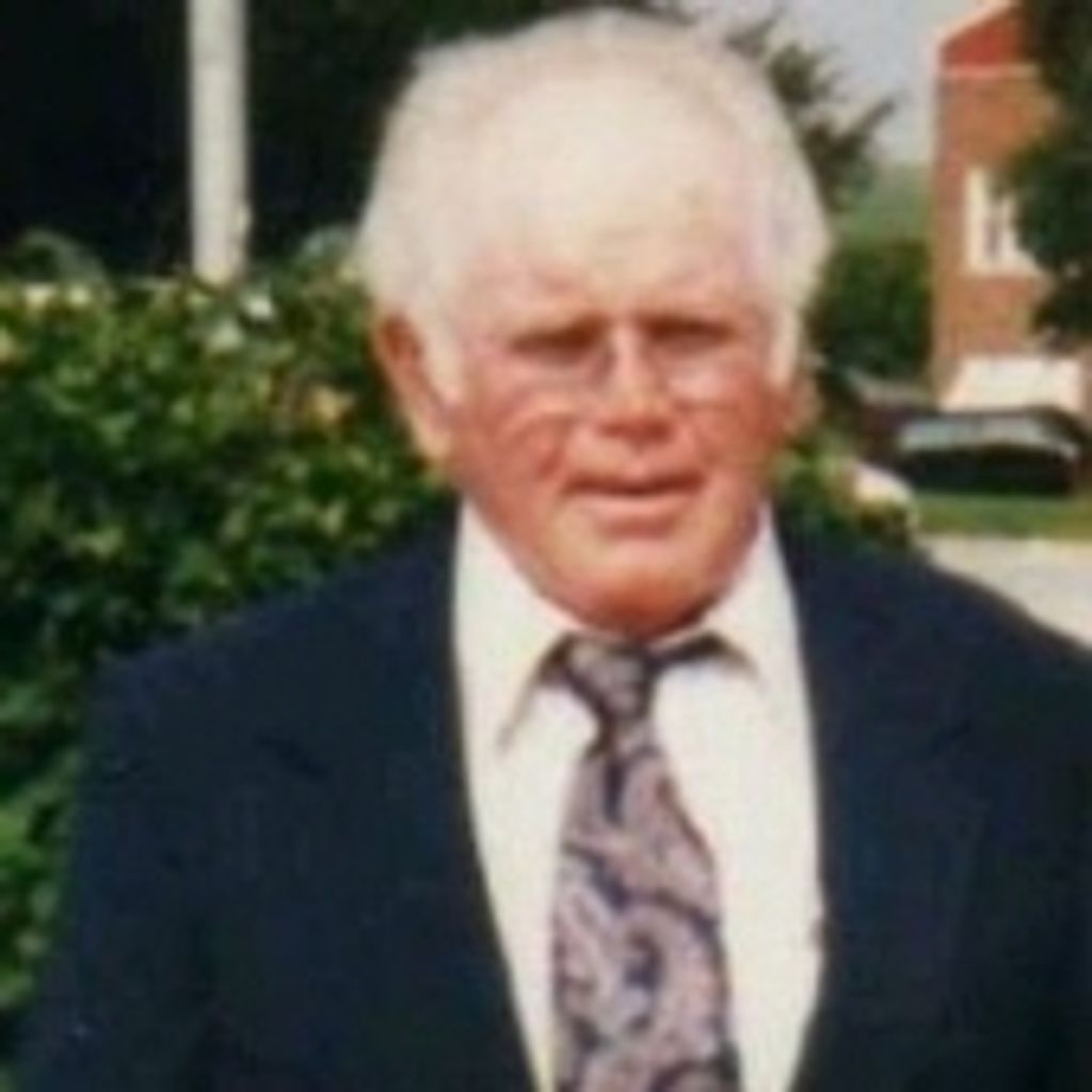 Dewayne "Curly" Teter