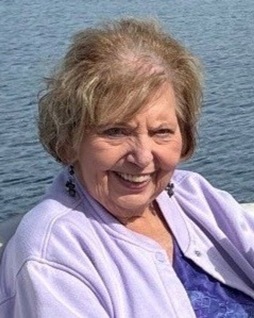 Mary Lou Lira Profile Photo
